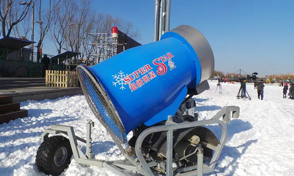 现在开始经营滑雪场选择哪种造雪机合适
